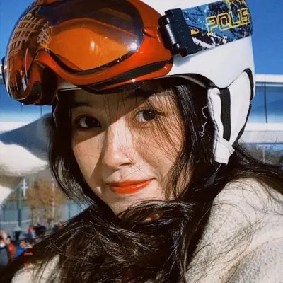 早餐时女歌迷快闪